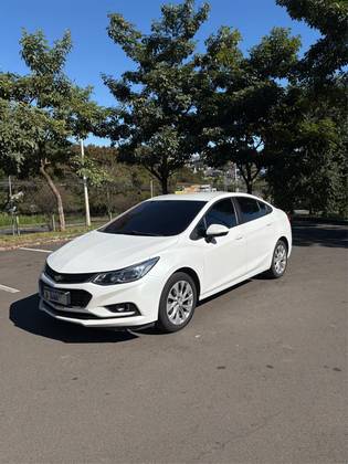 CHEVROLET CRUZE 1.4 TURBO LT 16V FLEX 4P AUTOMÁTICO CHEVROLET CRUZE 1.4 TURBO LT 16V FLEX 4P AUTOMÁTICO